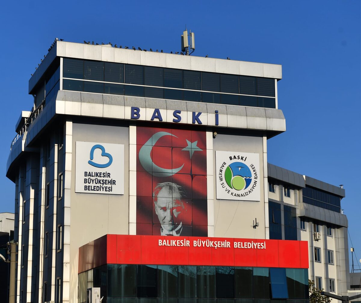 Balıkesir Büyükşehir Belediyesi Su ve Kanalizasyon İdaresi (BASKİ), Burhaniye’de denize