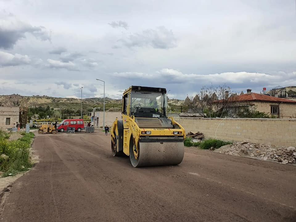 Edremit Belediyesi, ilçedeki ulaşım altyapısını güçlendirmek amacıyla Zeytinli Mahallesi Şehit