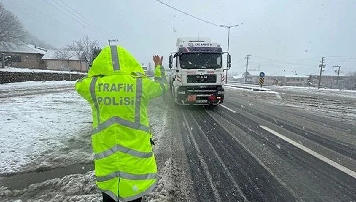 Tüm ülke genelinde Sibirya kökenli soğuk hava dalgası etkisini hissettirirken,