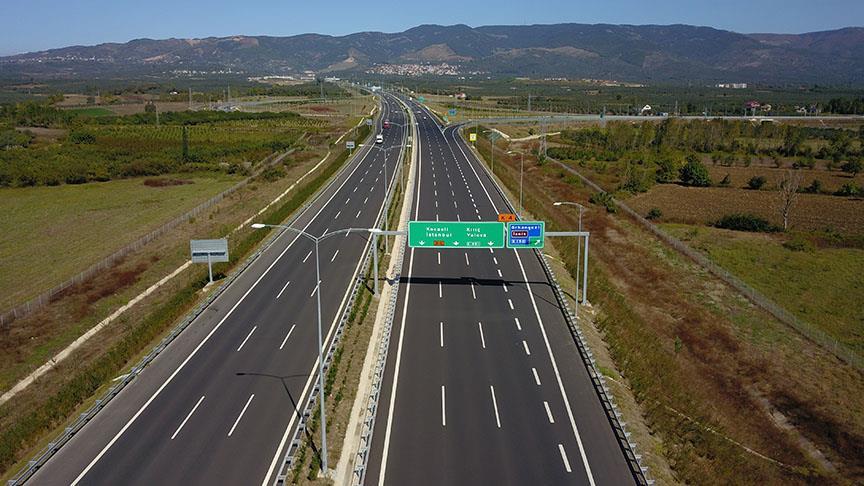 Soma-Savaştepe yolunun 42-47. km’leri arasında yapılan yol yapım çalışmaları nedeniyle