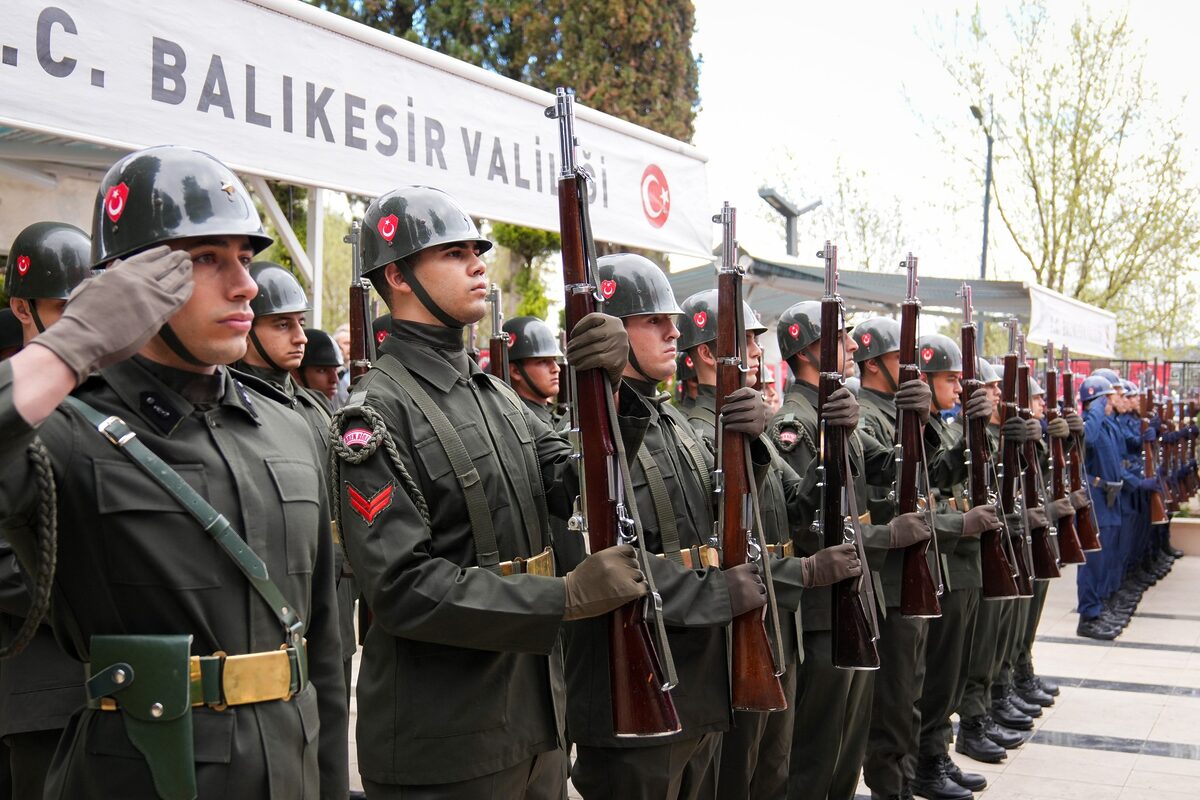 Balıkesir’de 18 Mart Şehitleri Anma Günü ve Çanakkale Zaferi’nin 110’uncu