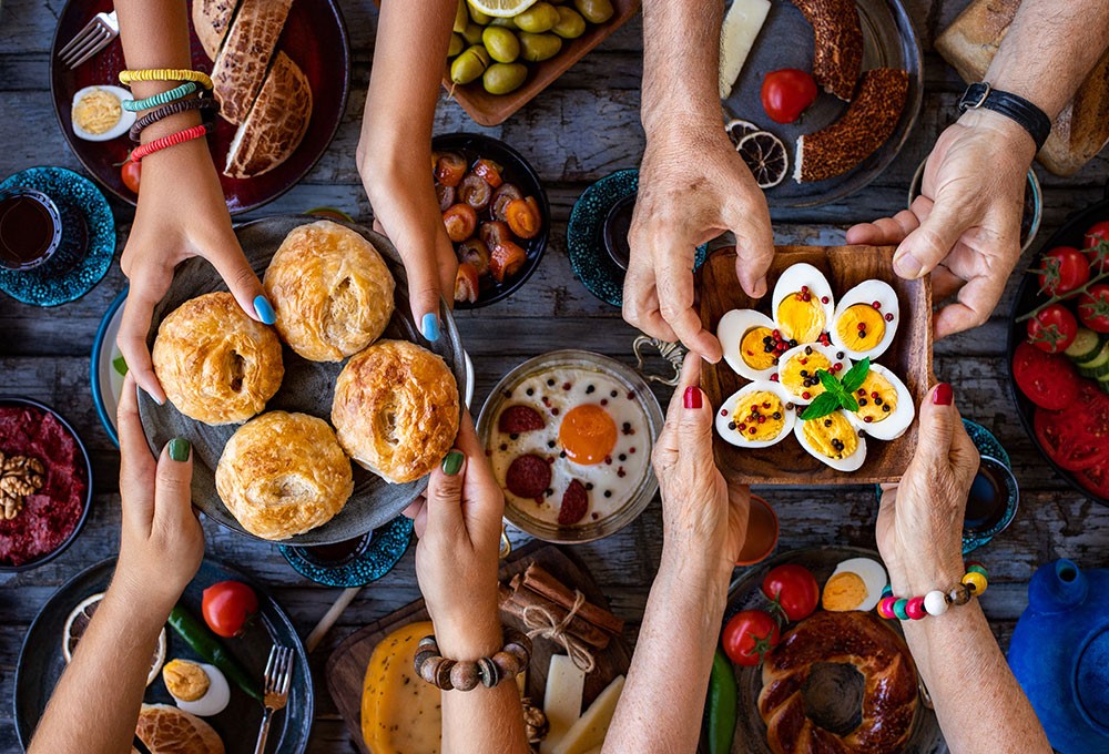 Ramazan ayında sahurda yapılan beslenme tercihleri, gün boyunca tokluk süresini