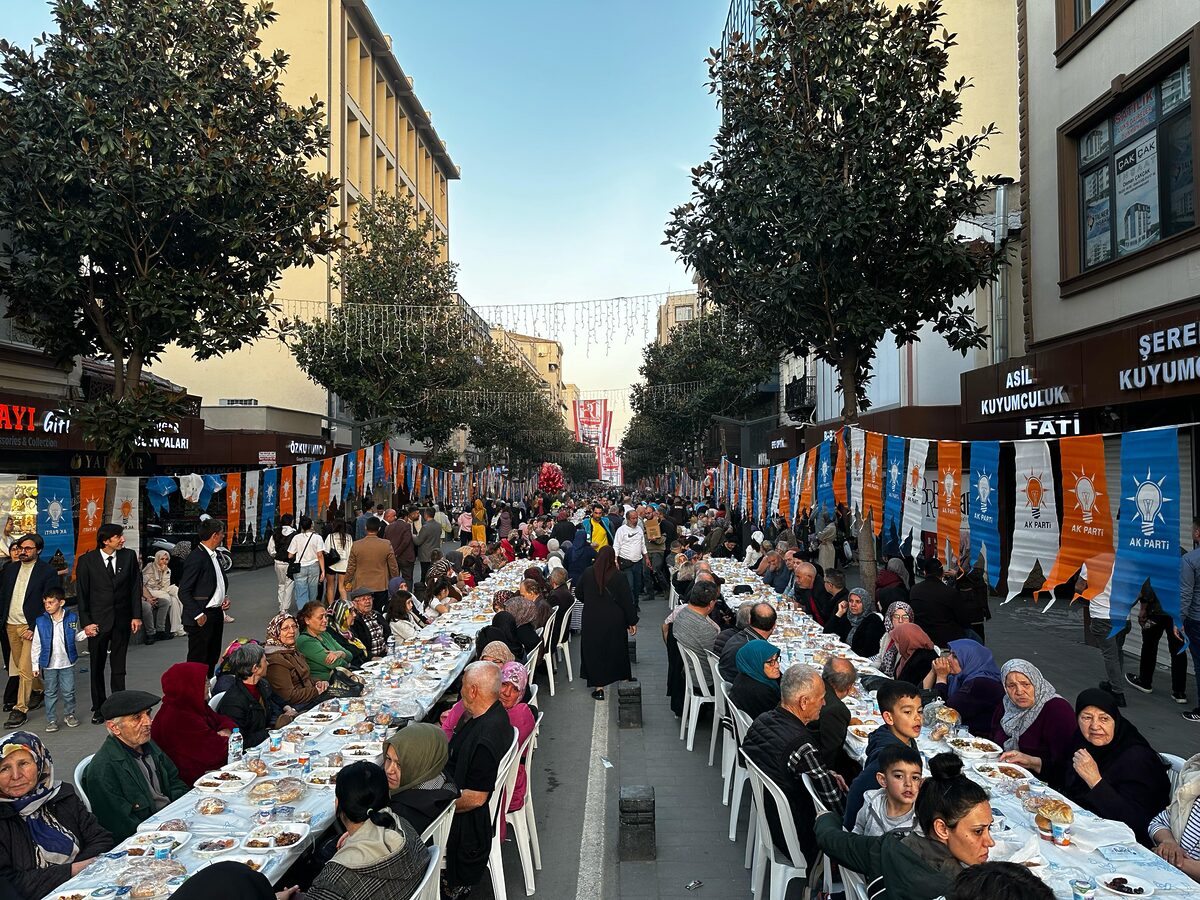 Balıkesir’in en işlek noktalarından biri olan Milli Kuvvetler Caddesi, 9000