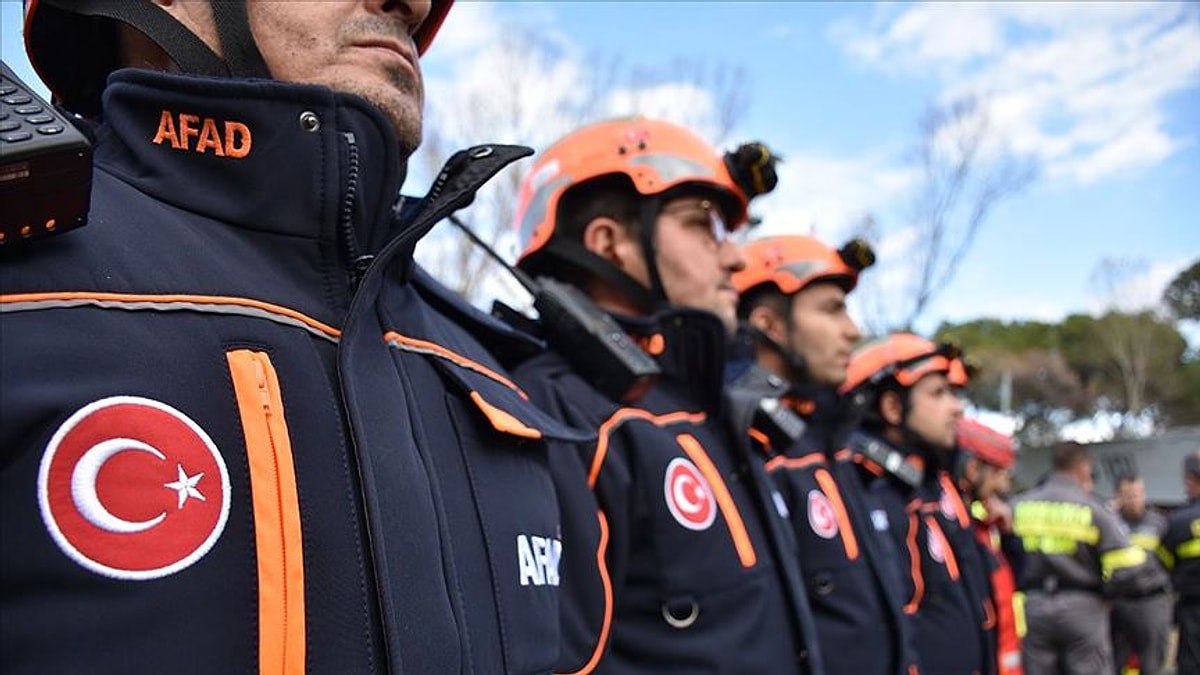 Keçiören’de teravih namazı sırasında camide doğal gaz sızıntısı meydana geldi.