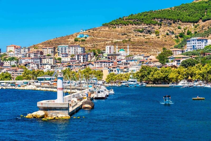 Marmara Adalar’da 19 Mayıs coşkusu bu yıl sporla kutlanıyor. Futboldan