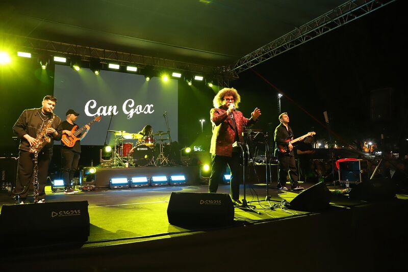 Bandırma’da 19 Mayıs Atatürk’ü Anma, Gençlik ve Spor Bayramı binlerin