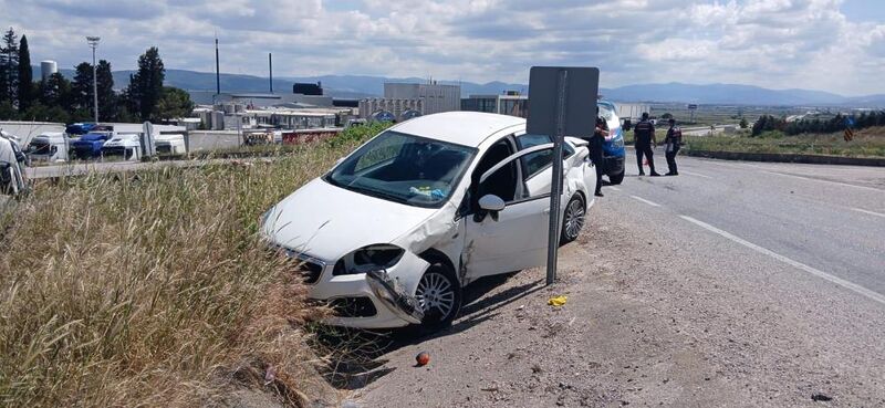 Balıkesir’in Gönen ilçesinde meydana gelen trafik kazası, bayram öncesi yollarda