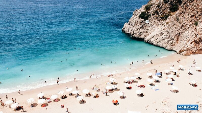 Muğla’nın Datça ilçesinde yer alan Ovabükü Plajı, sakin atmosferi, berrak