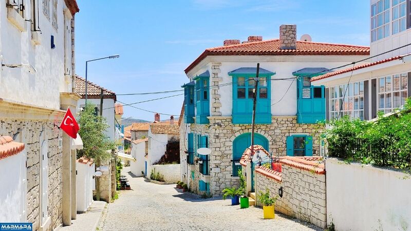 İzmir’in Menderes ilçesinde yer alan ve doğayla iç içe bir