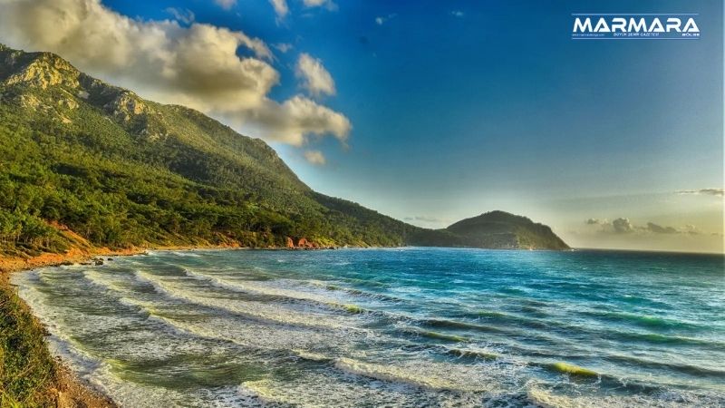Antalya’nın Kaş ilçesine bağlı Yeşilköy beldesi sınırlarında yer alan Fırnaz