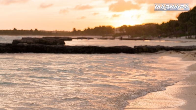 Cunda Adası’nın kalabalıktan uzak, huzurlu noktalarından biri olan Çataltepe Plajı,