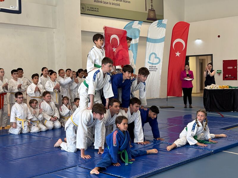 WhatsApp Image 2025 05 12 at 09.51.30 1 - Marmara Bölge: Balıkesir Son Dakika Haberleri ile Hava Durumu