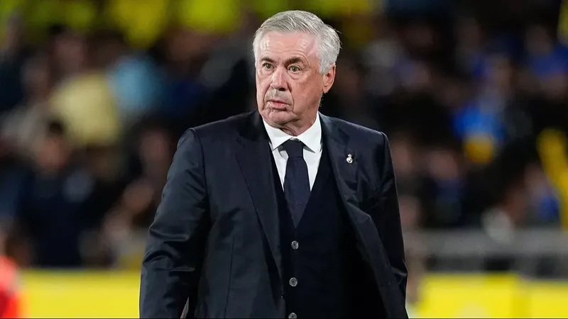 Futbol dünyasında ezber bozan bir gelişme yaşandı: Carlo Ancelotti, resmen