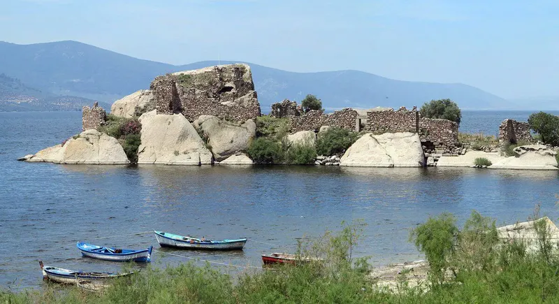 bafa golu kiyisindaki huzur essiz dogasiyla kapikiri koyu - Marmara Bölge: Balıkesir Son Dakika Haberleri ile Hava Durumu