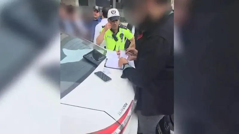 bakan yerlikaya duyurdu ambulansa yol vermeyen dugun konvoyuna ceza yagdi kngo cover.jpg - Marmara Bölge: Balıkesir Son Dakika Haberleri ile Hava Durumu
