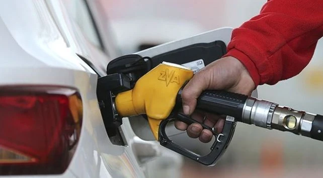 Döviz kurlarındaki hareketlilik, küresel petrol fiyatlarındaki düşüş ve vergi düzenlemeleri