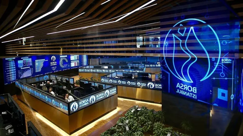 Borsa İstanbul’da BIST 100 endeksi, 20 Temmuz 2026’ya düşüşle başlamasına