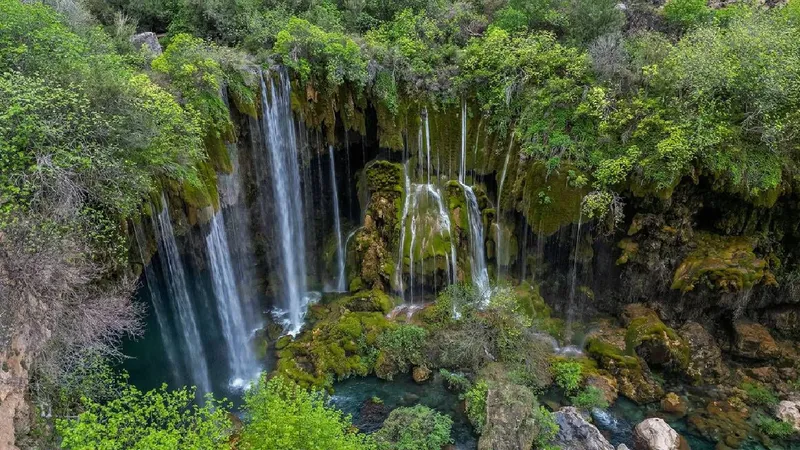 Mersin’in kalbinde gizlenmiş iki doğa harikası: Gezende Kanyonu ve Yerköprü