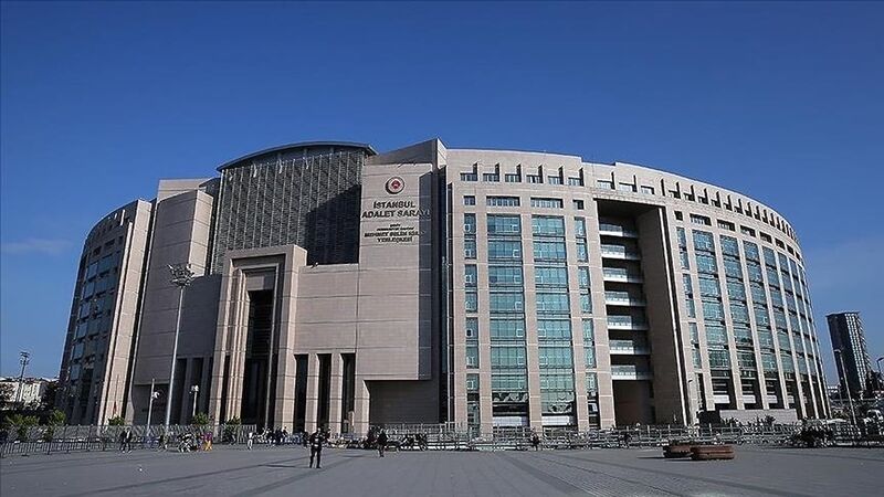 İstanbul Büyükşehir Belediyesi’ne (İBB) yönelik yürütülen yolsuzluk soruşturması kapsamında dikkat