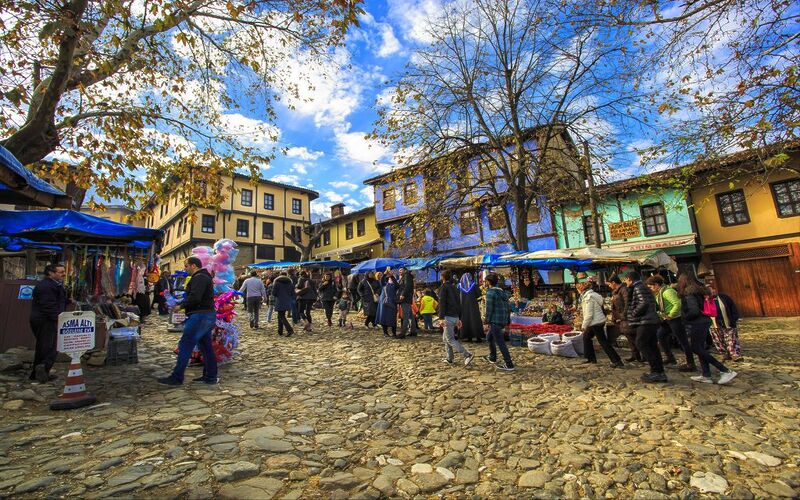 selcuk hot cumalikizik ta bir pazar 14935913 large - Marmara Bölge: Balıkesir Son Dakika Haberleri ile Hava Durumu