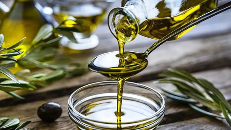 Sağlıklı beslenmenin olmazsa olmazı zeytinyağı, Türkiye’nin farklı bölgelerinden gelen kaliteli
