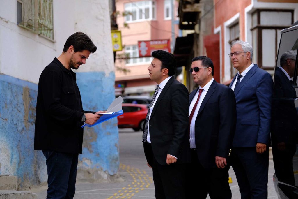 Gönül Dağı Finalinde Sürpriz Üstüne Sürpriz: Kasaba Karıştı, Gözler Açıldı! 182. Bölümde Aksiyon Tavan Yaptı 476da3b3 ba21 46ae a5f8 2e8a79301bc0 - Marmara Bölge Gazetesi