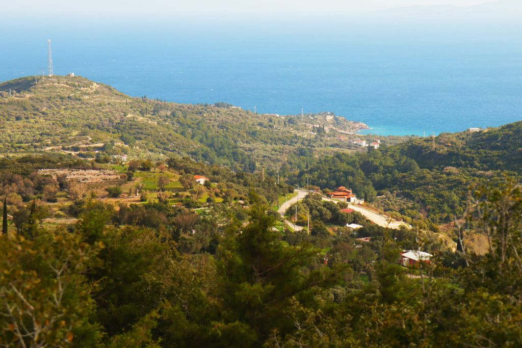 İzmir’in Karaburun ilçesinde yer alan Kösedere Köyü, doğanın sadeliğiyle huzuru