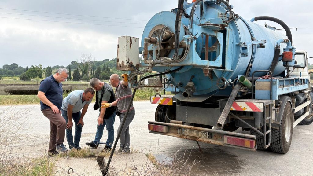Susurluk Belediyesi, mahalle ziyaretlerine hız kesmeden devam ediyor. Belediye Başkanı