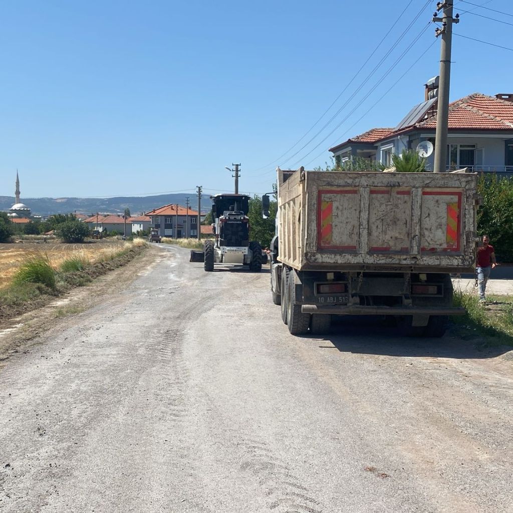 Balıkesir’in Bigadiç ilçesinde trafik güvenliğini artırmak ve konforlu ulaşım sağlamak