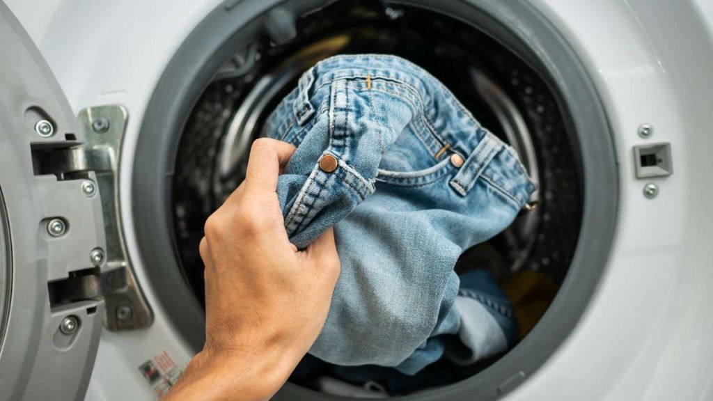 Kurutma Makinesi Kıyafetleri Küçültüyor mu? İşte Gerçekler ve Dikkat Edilmesi Gerekenler 652894e59111d4d6832c937ba113d1c232c2768e - Marmara Bölge Gazetesi