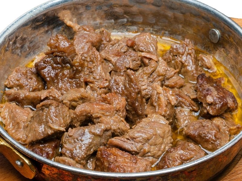 Kurban Eti İlk Gün Nasıl Pişirilmeli? İşte Lezzeti Korumanın Yolları 743eb6b6 87ba 4242 9511 ac1f7538c384 c36b2390 ca18 4caf 97ed 7add240414b9 - Marmara Bölge Gazetesi