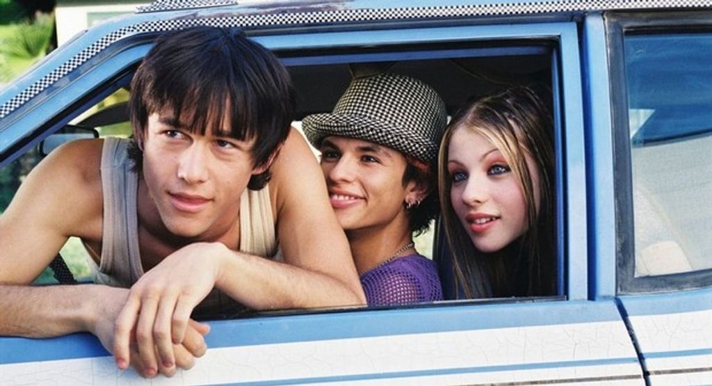 Sinemanın En Ağır Darbeleri: İzleyeni Yıkan 10 Film Mysterious Skin - Marmara Bölge Gazetesi