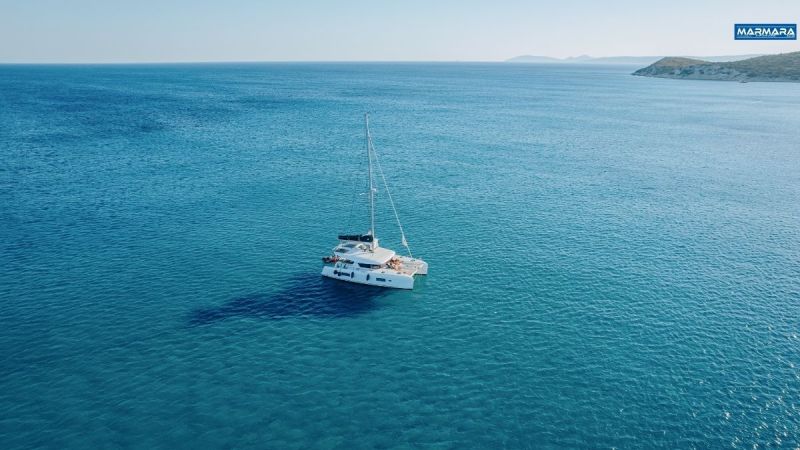 İzmir’in popüler turizm merkezlerinden Alaçatı’da, en hareketli ve gözde yerlerden