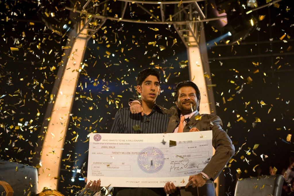 Hayata Tutunmak İçin Bir Sebep Arayanlara: Bu 15 Film Yolunuzu Aydınlatacak Slumdog Millionaire - Marmara Bölge Gazetesi