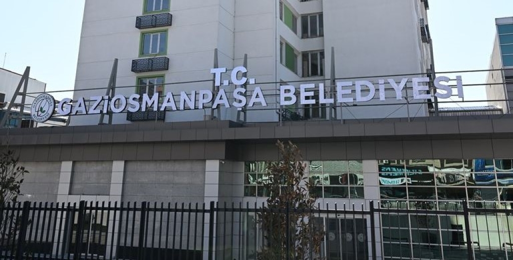 İstanbul’da yolsuzluk iddialarına yönelik başlatılan operasyonlar sonrasında tutuklanan Gaziosmanpaşa Belediye