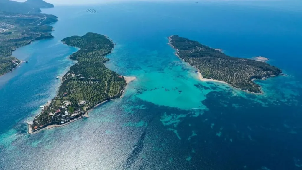 dikili garip adasi 1 - Marmara Bölge Gazetesi