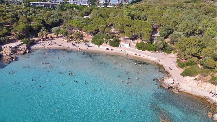 Güneşi Başka, Havası Başka: Ege’nin Bu Plajı Yaza Damga Vuruyor ekmeksiz plaji ozellikleri ekmeksiz tabiat parki ozellikleri - Marmara Bölge Gazetesi