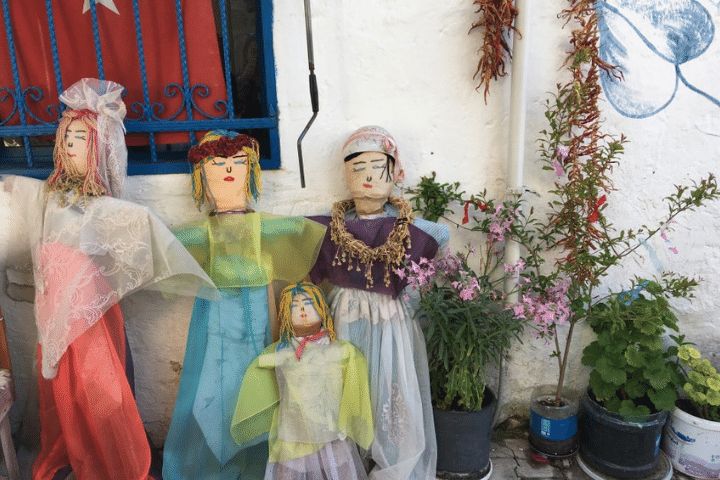 Taş Evleri, Organik Pazarı ve Sanatla Donatılmış Sokaklarıyla Çeşme’nin En Güzel Köyü germiyan koy 1664799246 1678266054 - Marmara Bölge Gazetesi