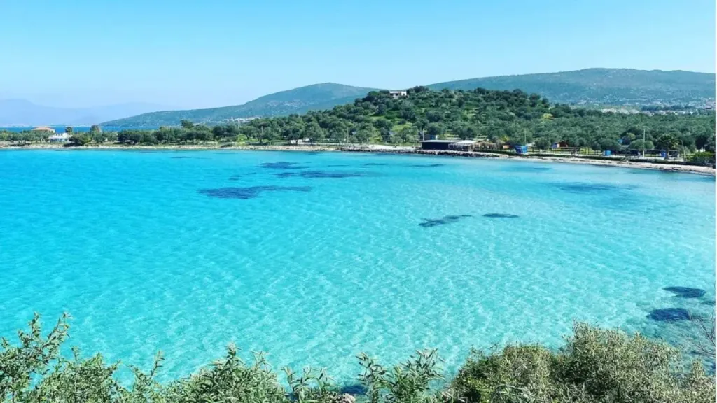 Giriş Ücreti Yok, Kalabalık Yok! İzmir’de Tatil İçin En Sakin 10 Kaçış Noktası izmirin gozde tatil noktasi dikilide 6 plaj mavi bayrakli iste o plajlar 2 1 - Marmara Bölge Gazetesi