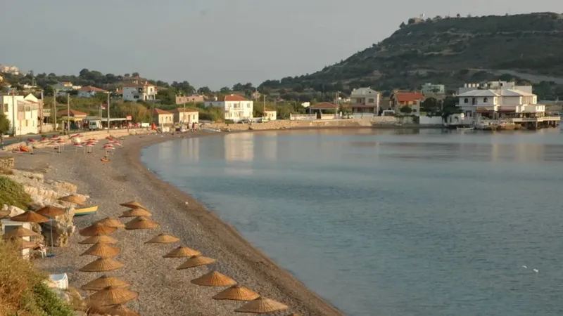 izmirin sakin tatil rotasi karaburunda mavi bayrakli 5 plaj iste o plajlar 4 - Marmara Bölge Gazetesi