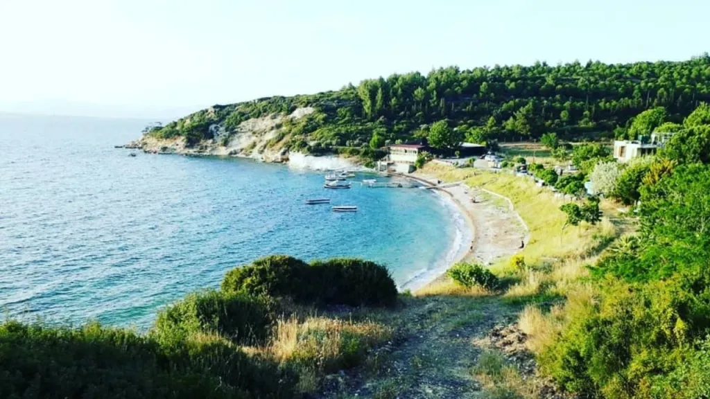 izmirlileri kendine baglayan plaj 1 saat uzakliktaki kostem koyuna eshot ile nasil gidilir 2 - Marmara Bölge Gazetesi
