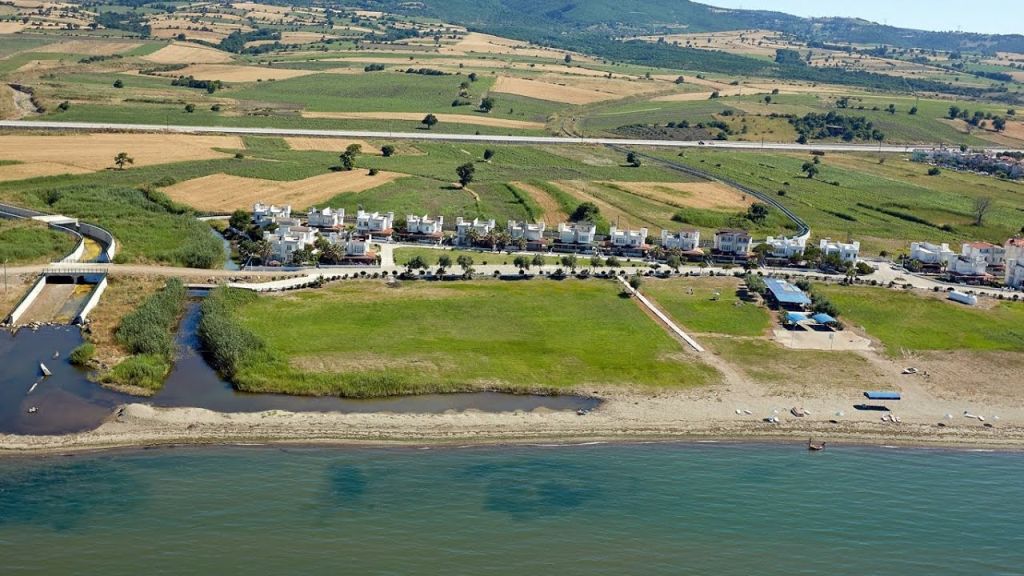 Balıkesir’de Yazlık Hayatın En Sakin, En Temiz, En Duru Noktası maxresdefault 1 4 - Marmara Bölge Gazetesi