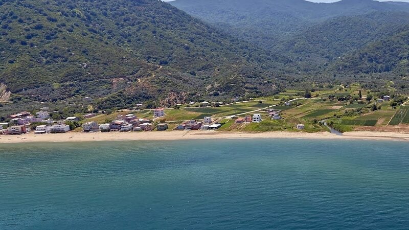 Balıkesir’de Şelalesiyle Serinleten, Deniziyle Dinlendiren, İnsanıyla Isıtan Bir Köy maxresdefault 3 1 - Marmara Bölge Gazetesi