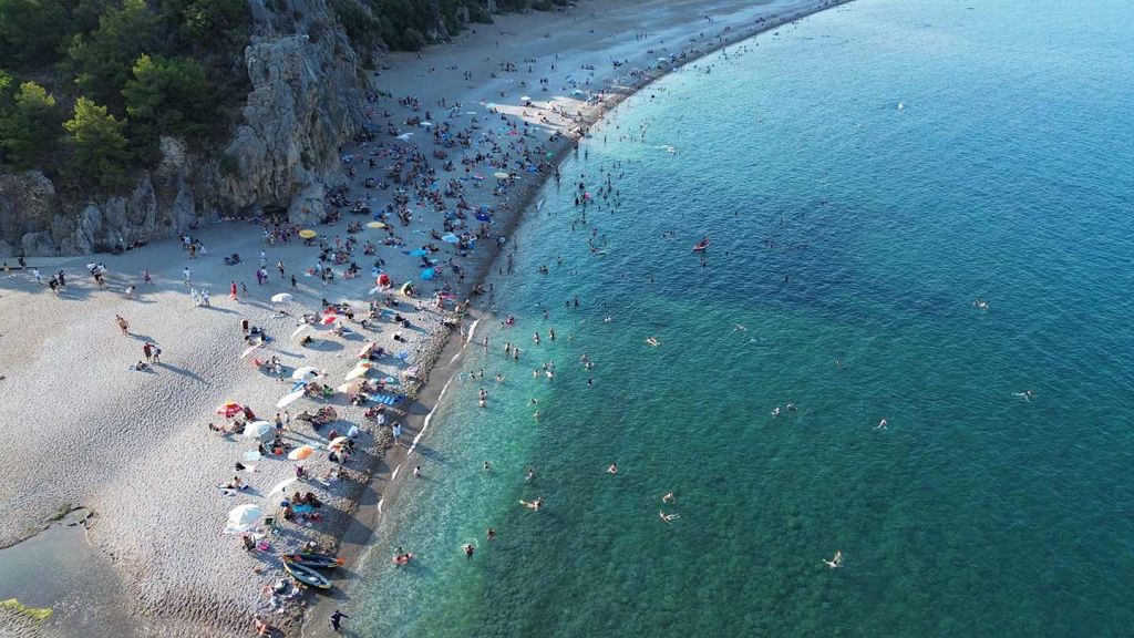 Akdeniz’in Kalbinde Zaman Duruyor! Buraya Giden Dönmek İstemiyor olimpos - Marmara Bölge Gazetesi