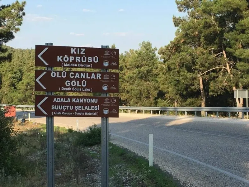 Manisa’nın Salihli ilçesine bağlı Adala Mahallesi'nde yer alan ve Edremit'e