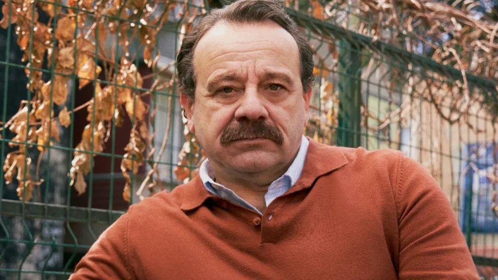 Orhan Veli’nin dizeleriyle harmanlanan “Bir Garip Orhan Veli” müzikali, Reha