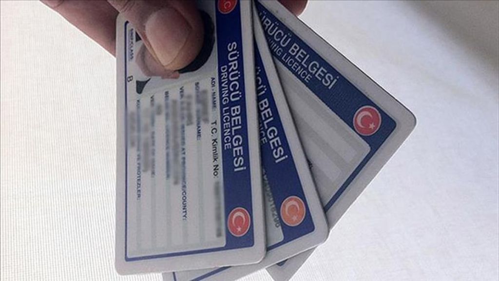 Ehliyetini Yenilemeyenlere Fahiş Fiyat s 0631bef7b8725c1331eb87aa4a3b9250b56decf2 - Marmara Bölge Gazetesi