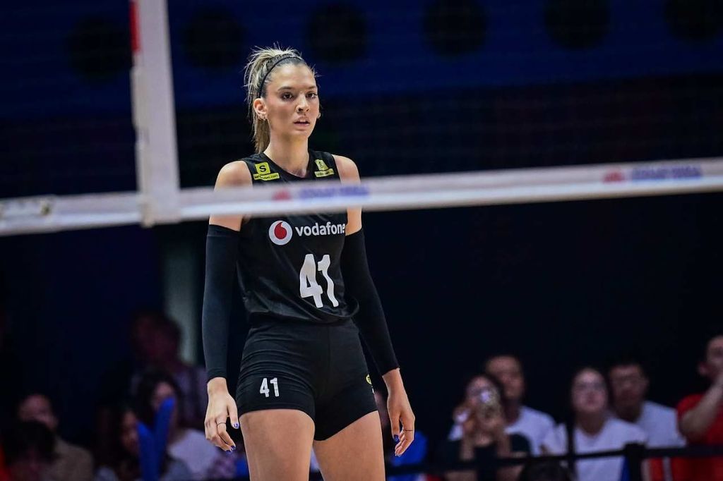 Filenin Yeni Yıldızı: Alexia Carutasu Rekorla Başladı! s 0a1b95f65f6934f30f87d889fa87485a2dc08c75 - Marmara Bölge Gazetesi