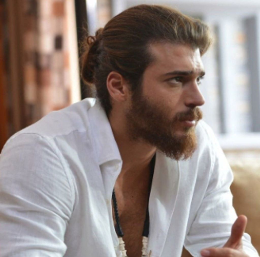 Yeni Aşkı Evli ve Çocuklu Çıktı s 9836239972f29c74a793b22676cf9c692ec4d787 - Marmara Bölge Gazetesi
