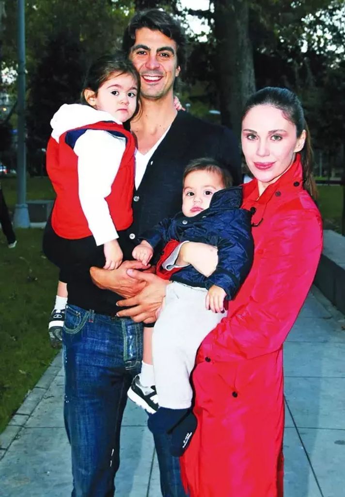 Demet Şener’in Kızı Güzelliğiyle Annesine Meydan Okudu s 9dce866715499310c46e0b80f4f481b82ba5ae0a - Marmara Bölge Gazetesi